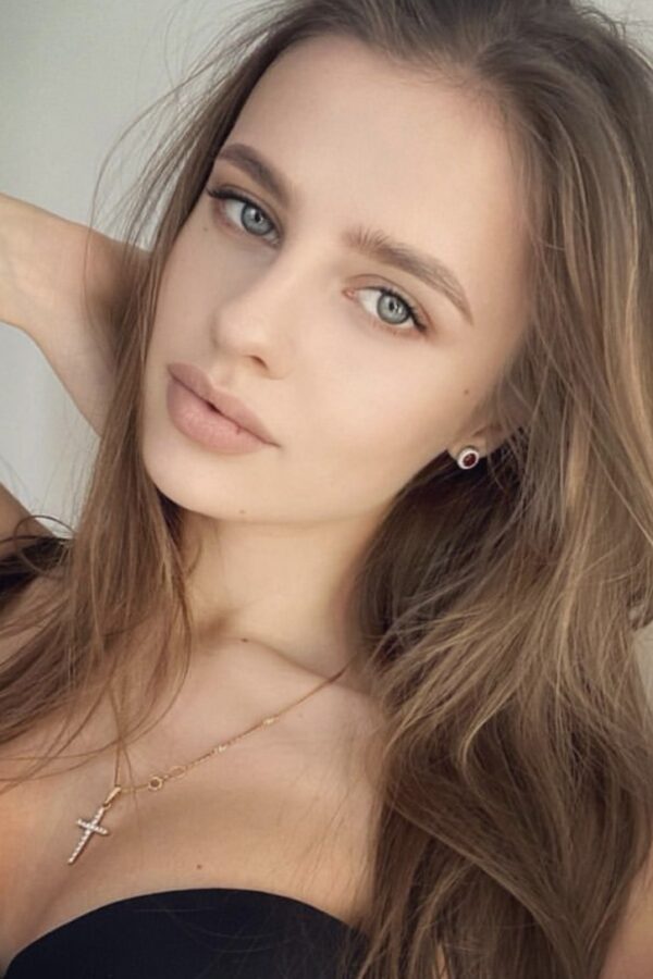 Lissa, sex escort model Paris 6